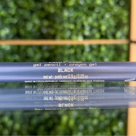 Item Beauty by Addison Rae Lucky Line Waterproof Gel Eyeliner Pencil Black | NEW - Picture 11 of 12